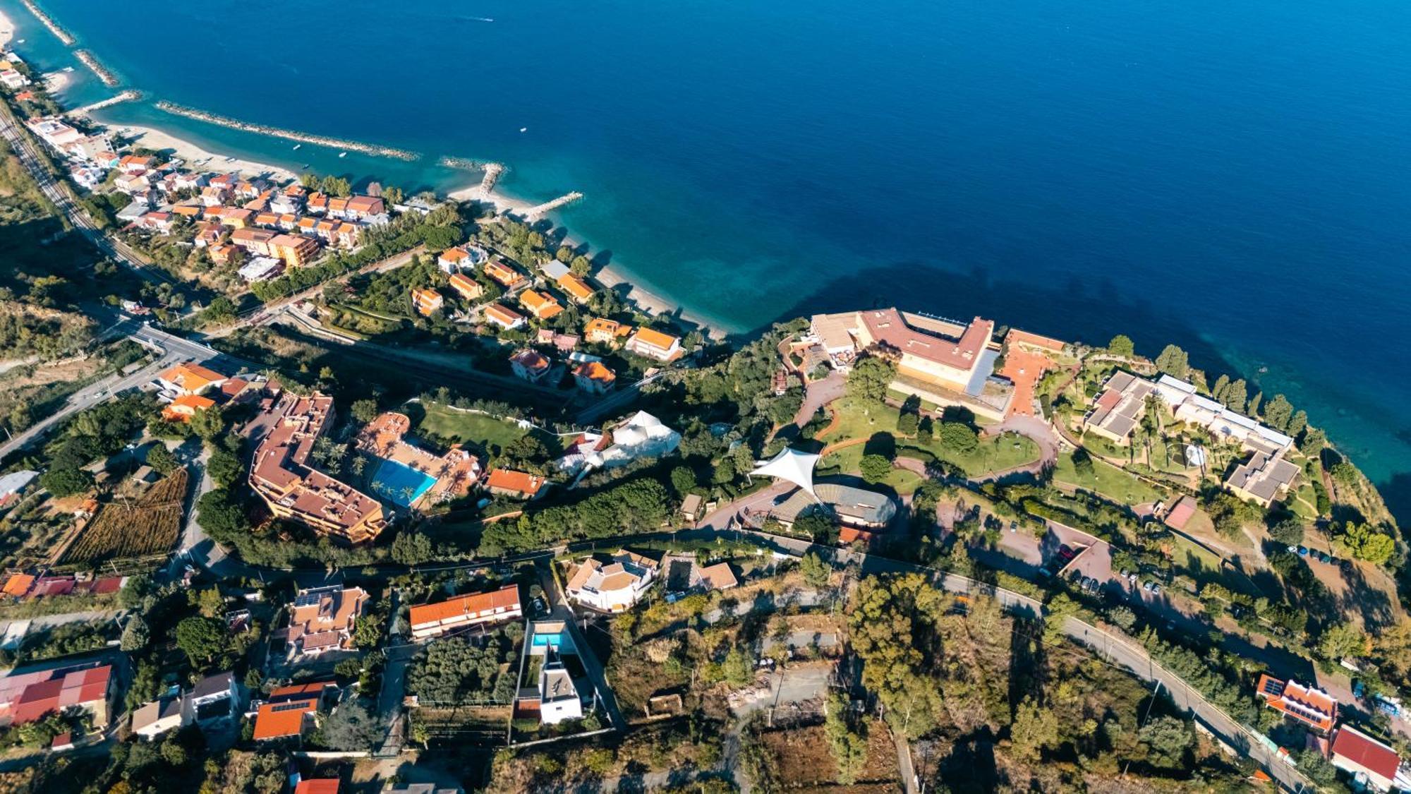 Altafiumara & Villa San Giovanni