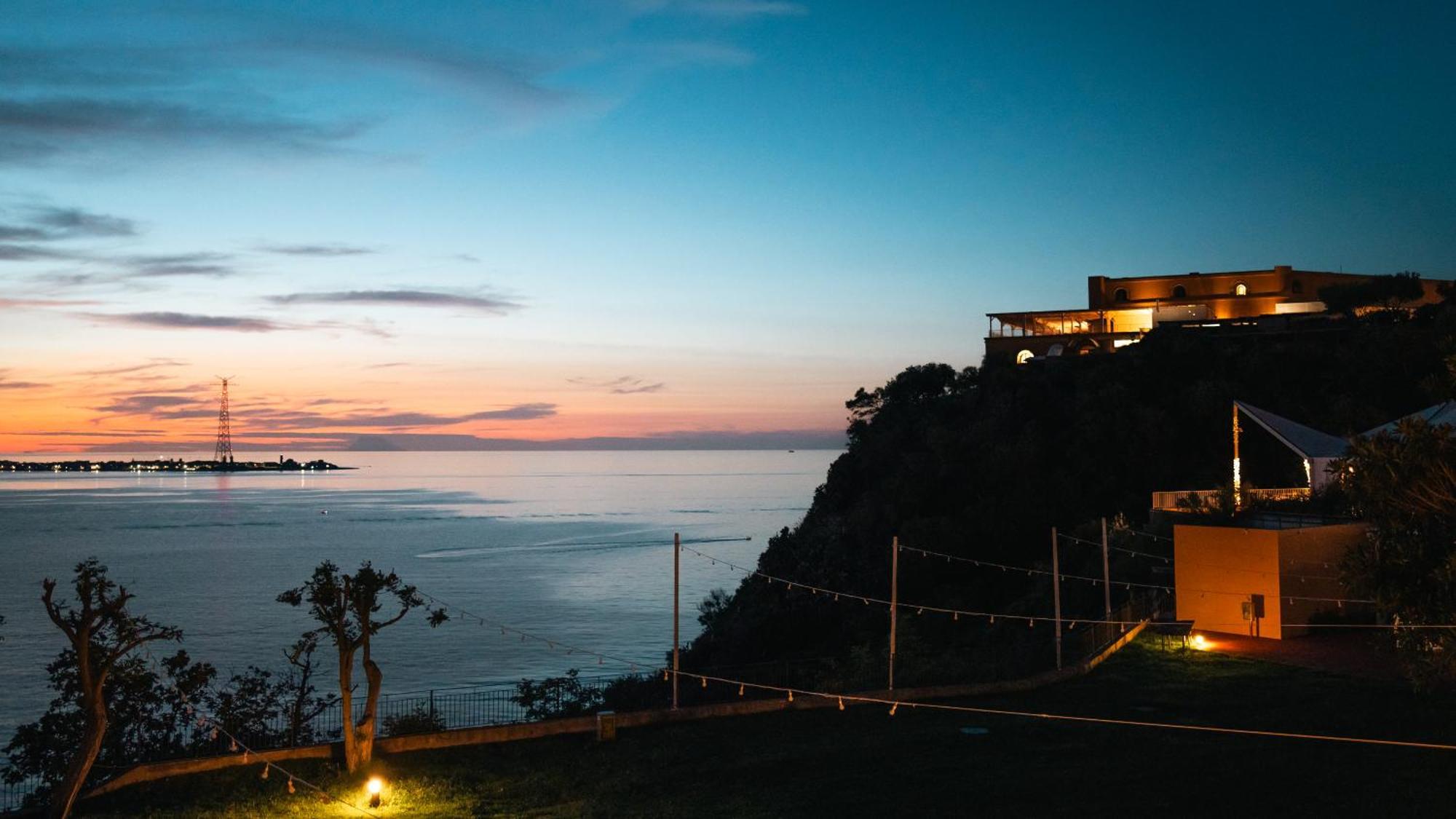 Altafiumara & Hotel 4*